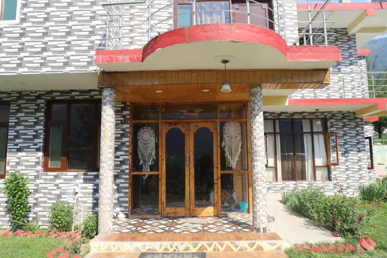 indian backpackers hostel Manāli Buitenkant foto