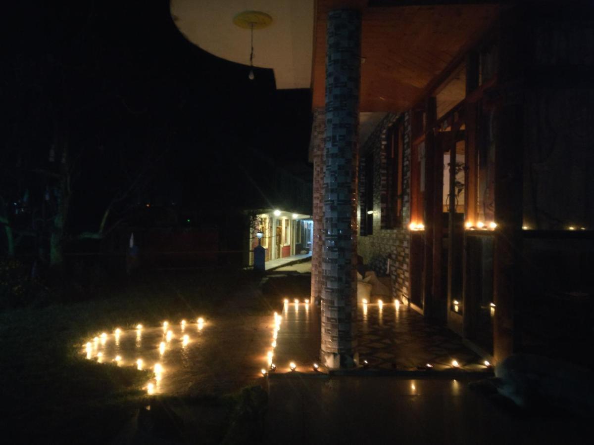 indian backpackers hostel Manāli Buitenkant foto