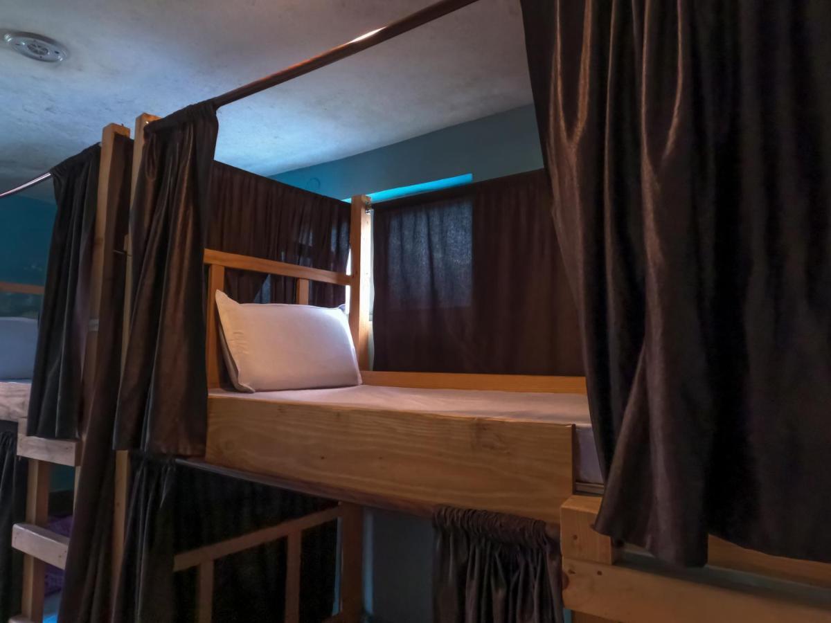 indian backpackers hostel Manāli Buitenkant foto