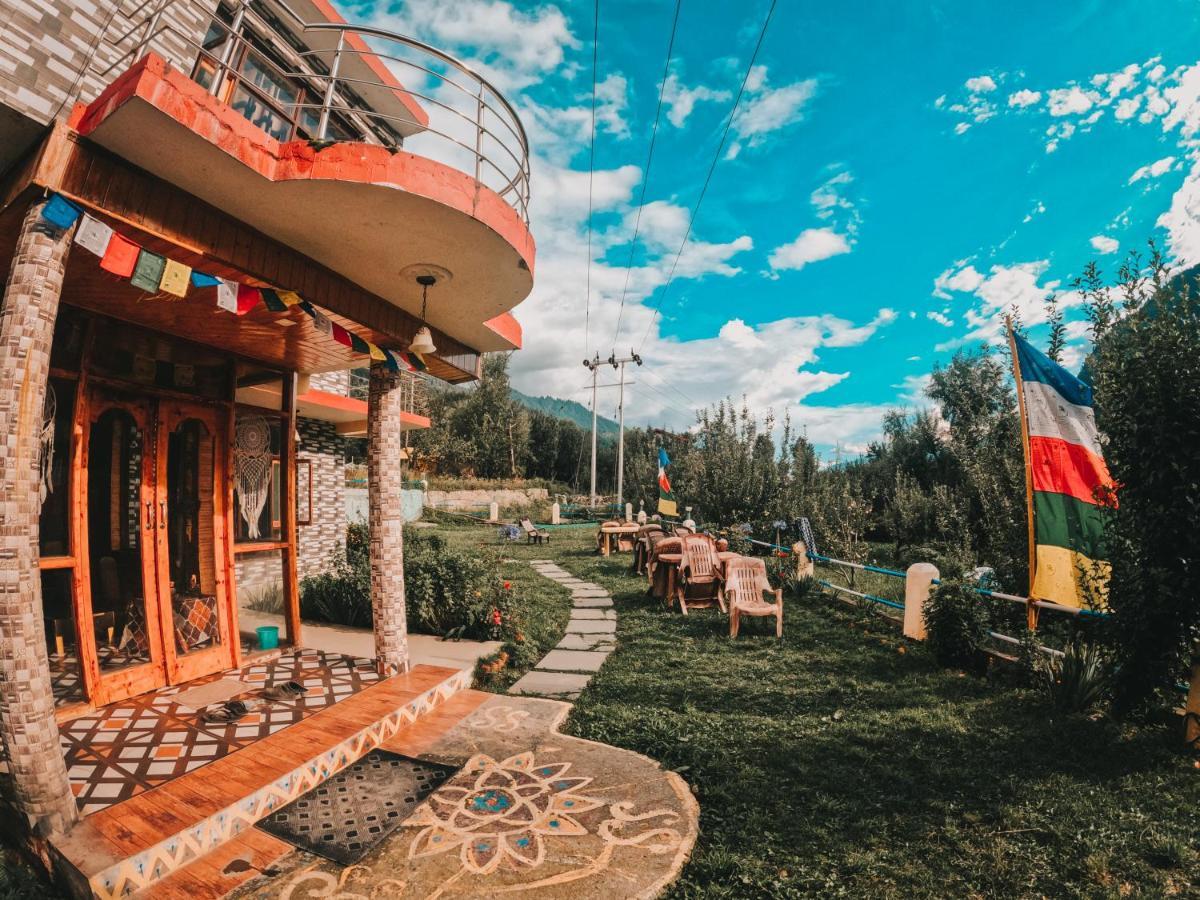 indian backpackers hostel Manāli Buitenkant foto